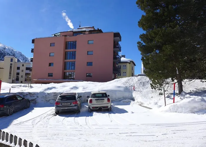 Chesa Corvatsch 211 - By Interhome Daire *