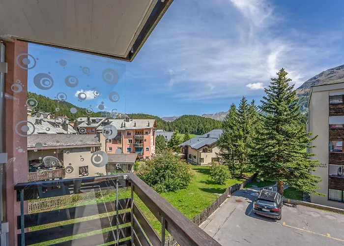 Chesa Corvatsch 211 - By Interhome Daire Champfer