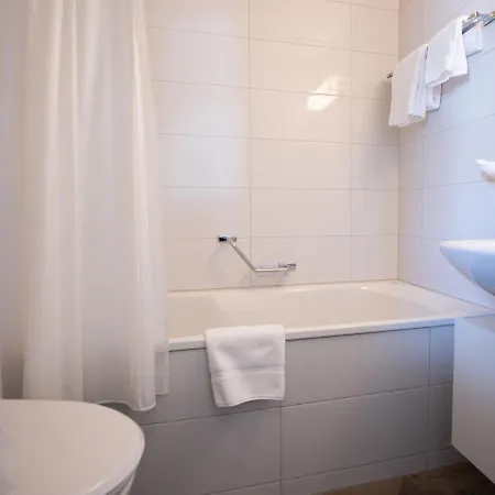 Apartment Chesa Corvatsch 211 - By Interhome Champfer