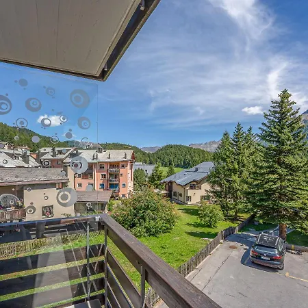 Chesa Corvatsch 211 - By Interhome Apartment Champfer